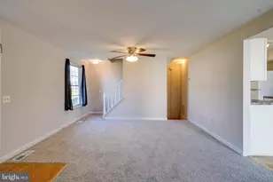 37 Fox Run Ct, Reisterstown, MD 21136 - Photo 4