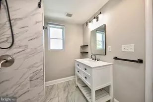 1820 Arbutus Ave, Halethorpe, MD 21227 - Photo 20