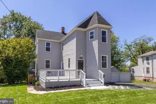 1820 Arbutus Ave, Halethorpe, MD 21227 - Photo 2