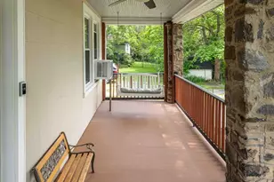 1823 Mayfield Ave, Halethorpe, MD 21227 - Photo 12