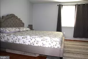 9330 Fitzharding Ln, Owings Mills, MD 21117 - Photo 2