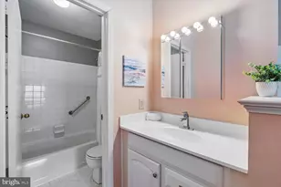 6937 Copperbend Ln, Baltimore, MD 21209 - Photo 40