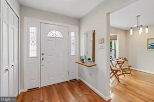 6937 Copperbend Ln, Baltimore, MD 21209 - Photo 6