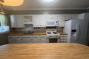 8055 Park Haven Rd, Dundalk, MD 21222 - Photo 20