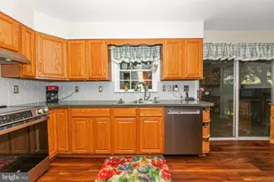 104 3rd Ave, Reisterstown, MD 21136 - Photo 2