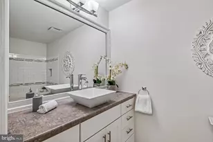 5630 Ringwood Dr, Halethorpe, MD 21227 - Photo 18