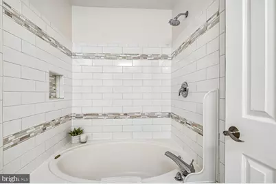 5630 Ringwood Drive #E, Halethorpe, MD 21227 - Photo 20
