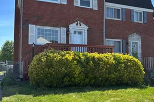 7855 Rockbourne Rd, Dundalk, MD 21222 - Photo 2