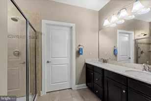 6914 Summit Cir, Baltimore, MD 21239 - Photo 26