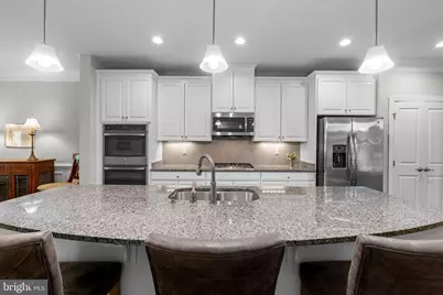 6914 Summit Circle, Baltimore, MD 21239 - Photo 12