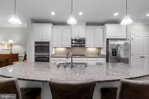 6914 Summit Cir, Baltimore, MD 21239 - Photo 12