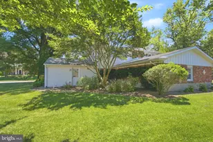 220 Solway Rd, Lutherville Timonium, MD 21093 - Photo 34