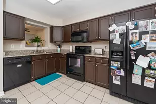 1127 Kelfield, Halethorpe, MD 21227 - Photo 16