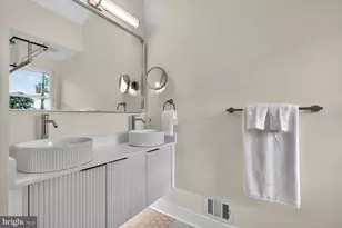 8214 Laurel Dr, Parkville, MD 21234 - Photo 30