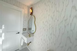 8214 Laurel Dr, Parkville, MD 21234 - Photo 28