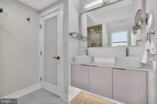 8214 Laurel Dr, Parkville, MD 21234 - Photo 28