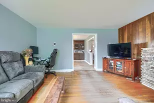1842 Dunmere Rd, Baltimore, MD 21222 - Photo 6