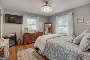 11 Lake Forest Ct, Baltimore, MD 21236 - Photo 16