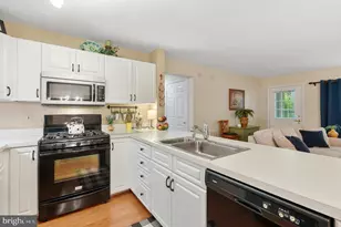 400 Plumbridge Ct, Lutherville Timonium, MD 21093 - Photo 8