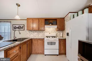 14 Vista Mobile Dr, Dundalk, MD 21222 - Photo 8
