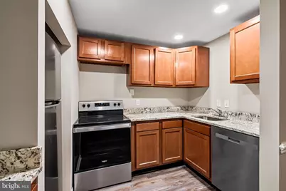 28 Allegheny Avenue #910, Towson, MD 21204 - Photo 12