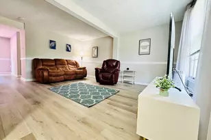 51 Chins Ct, Owings Mills, MD 21117 - Photo 2