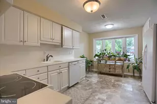 11 Tyburn Ct, Lutherville Timonium, MD 21093 - Photo 6