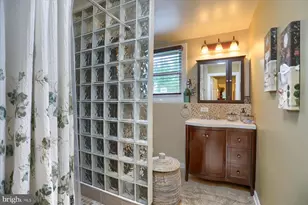 11 Tyburn Ct, Lutherville Timonium, MD 21093 - Photo 34