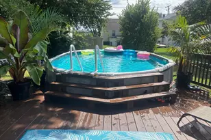 220 Pinewood Rd, Baltimore, MD 21222 - Photo 36