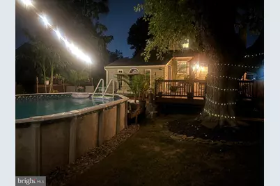 220 Pinewood Road, Baltimore, MD 21222 - Photo 8