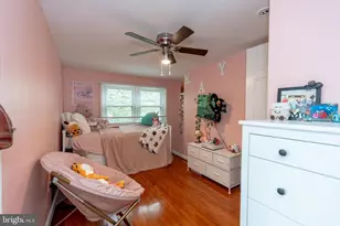 220 Pinewood Rd, Baltimore, MD 21222 - Photo 18