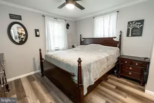 220 Pinewood Rd, Baltimore, MD 21222 - Photo 16
