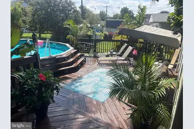 220 Pinewood Road, Baltimore, MD 21222 - Photo 6