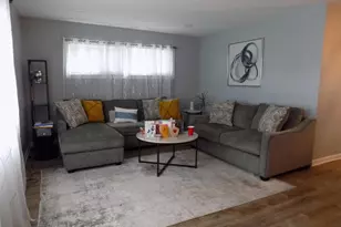 2431 Woodcroft Rd, Baltimore, MD 21234 - Photo 4
