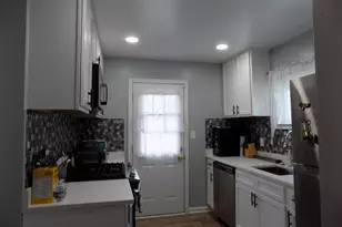 2431 Woodcroft Rd, Baltimore, MD 21234 - Photo 6