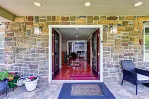 3213 Woodvalley Dr, Pikesville, MD 21208 - Photo 4