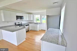 34 Compass Rd, Middle River, MD 21220 - Photo 6