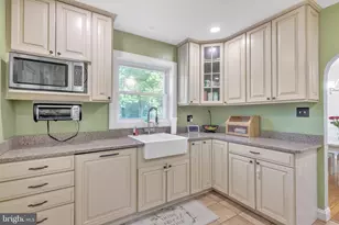 9408 Dana Vista Rd, Baltimore, MD 21236 - Photo 16