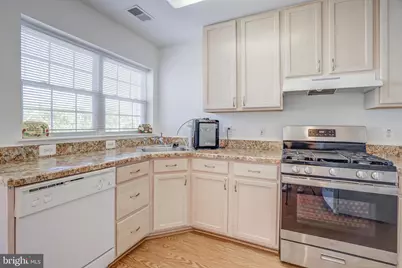 9401 Wordsworth Way #306, Owings Mills, MD 21117 - Photo 2