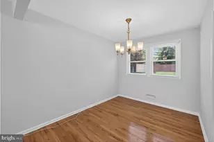 8521 Fieldway Dr, Randallstown, MD 21133 - Photo 6