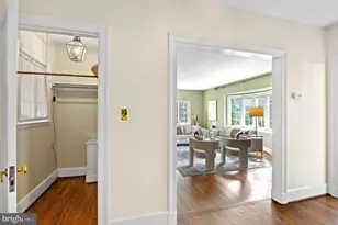 7704 Crossland Rd, Pikesville, MD 21208 - Photo 22