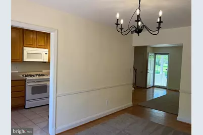 1049 Winsford Road, Baltimore, MD 21204 - Photo 6