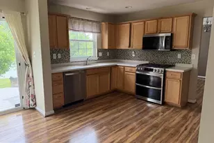 7726 Heathers Ln, Baltimore, MD 21236 - Photo 8
