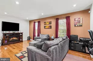 6513 Ridgeborne Dr, Baltimore, MD 21237 - Photo 4