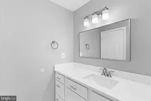 25 Tanner Ct, Baltimore, MD 21208 - Photo 40