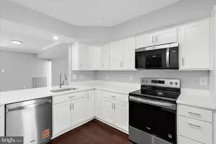 25 Tanner Ct, Baltimore, MD 21208 - Photo 18