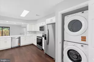 25 Tanner Ct, Baltimore, MD 21208 - Photo 22