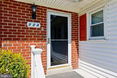 124 W Chestnut Hill Lane, Reisterstown, MD 21136 - Photo 2