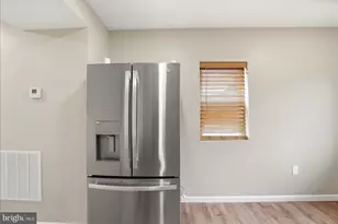 19 Warren Rd, Essex, MD 21221 - Photo 18