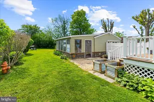 3303 Grace Rd, Sparrows Point, MD 21219 - Photo 38